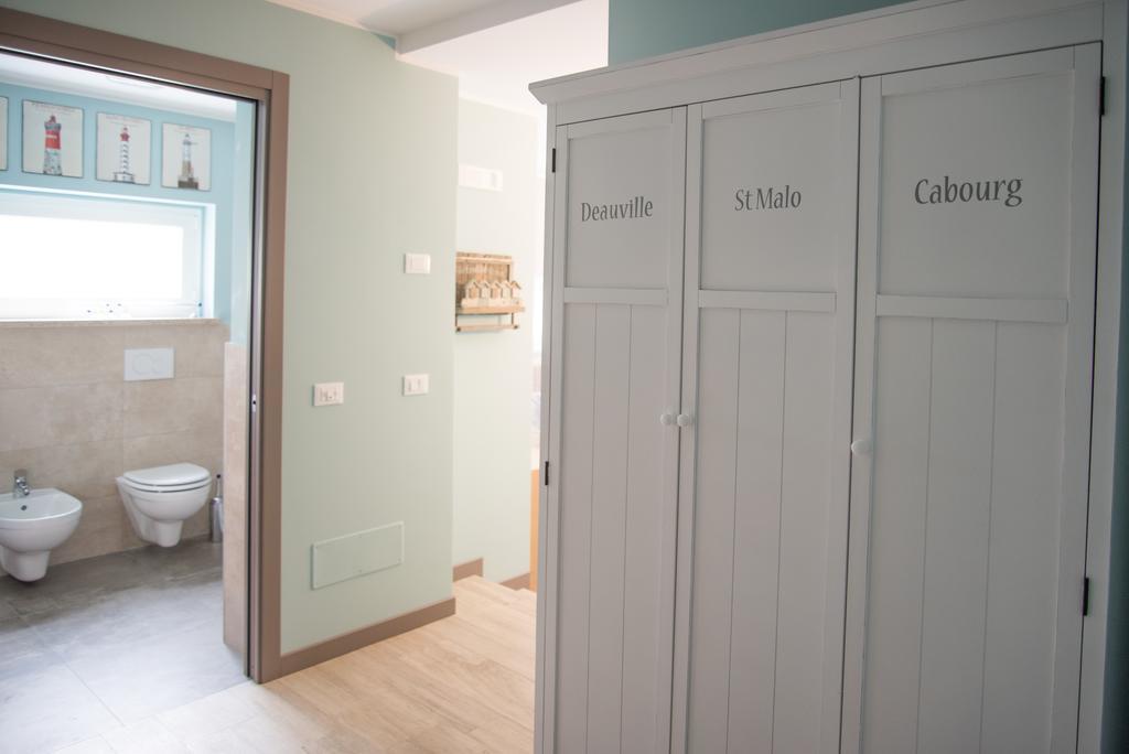 B&B La Dimora Del Garda Сирмионе Экстерьер фото